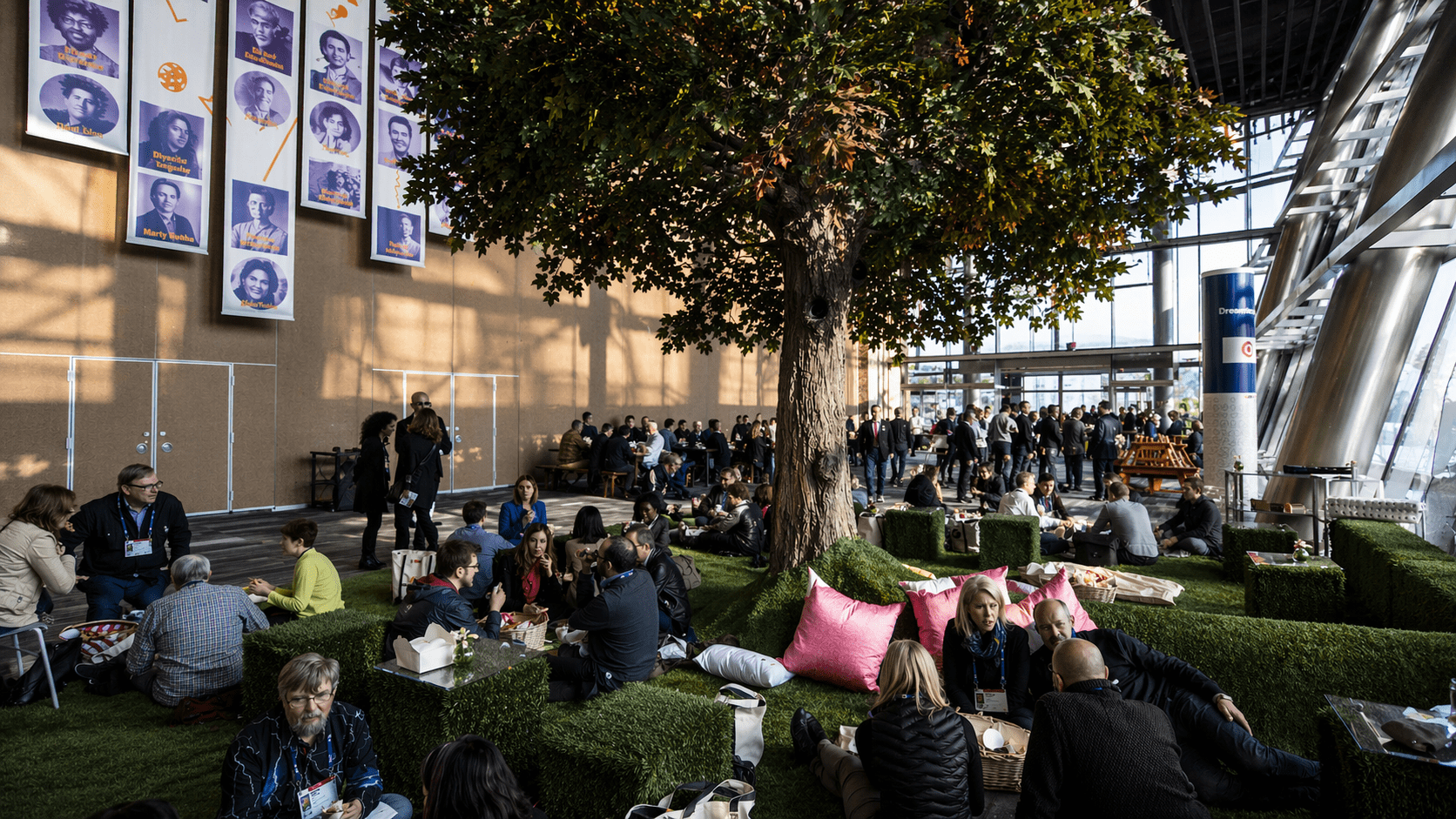Large Artificial Trees for Commercial Interiors: How to Choose the Right Scale and Structure