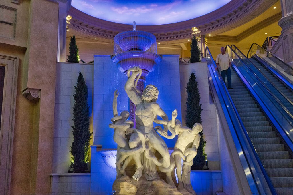 Loacoon and Sons Statue HDR WO